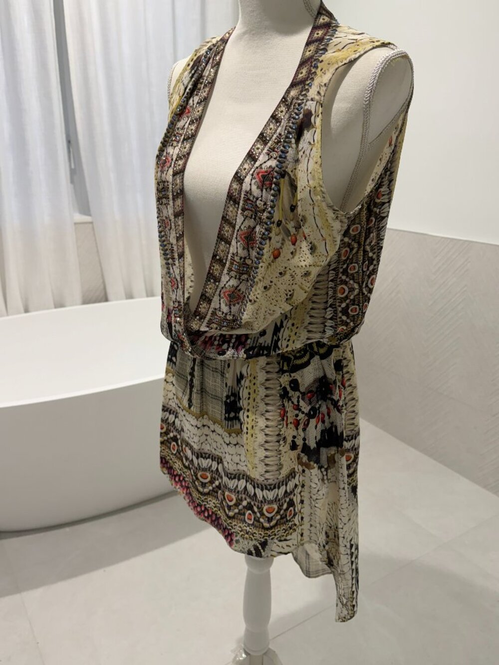 CAMILLA XS Crystal Embellished Sleeveless High-Low Tunic